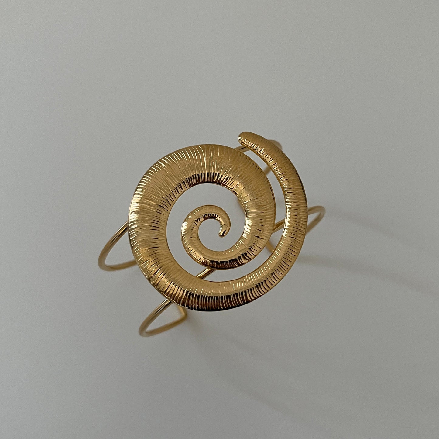 Swirl Gold Bangle