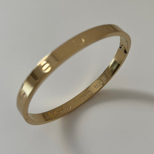 Cartier love bracelet