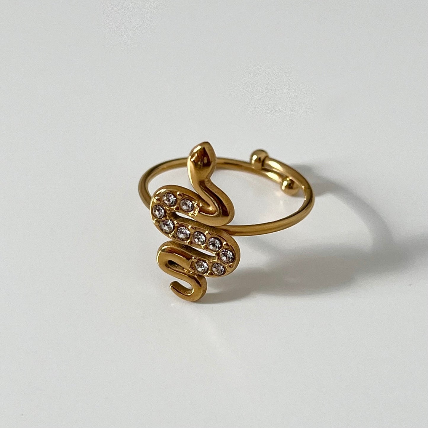 Medusa ring