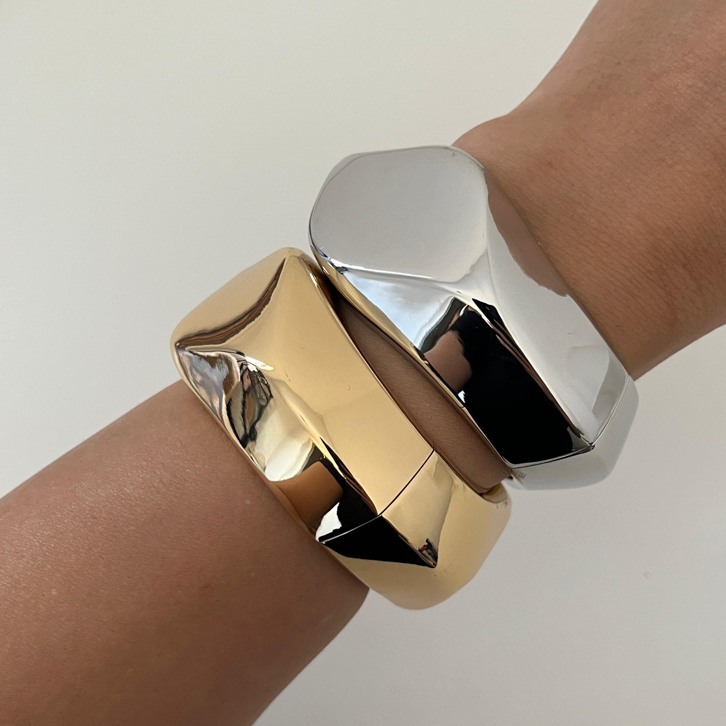 Lola Silver Bangle