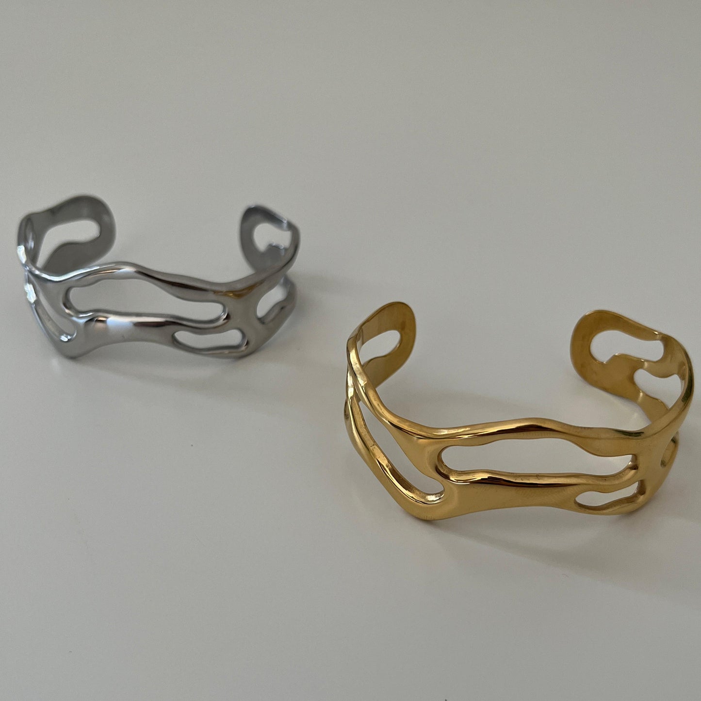 Gaia Gold Bangle