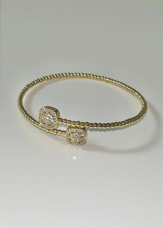 Florie Gold Bangle