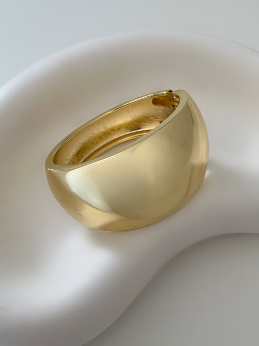 Clara Gold Bangle